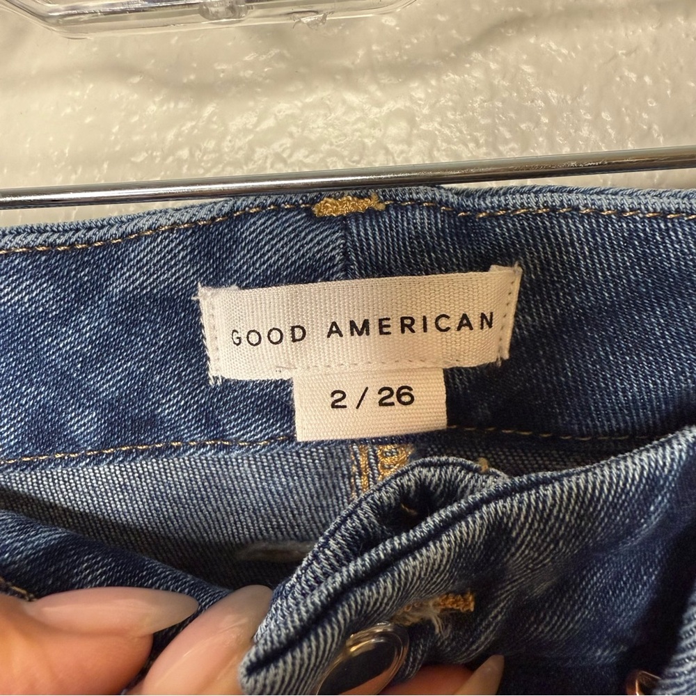Good American Good Waist Crop Jeans - Picture 5 of 6